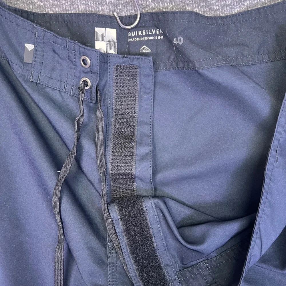 Quiksilver Board Shorts Mens 41 Navy Blue Cargo Surfer Beach Swim Quick Dry